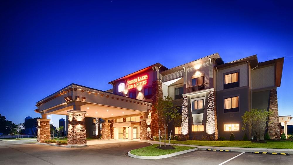 Best Western Plus Finger Lakes Inn & Suites Κόρτλαντ Εξωτερικό φωτογραφία