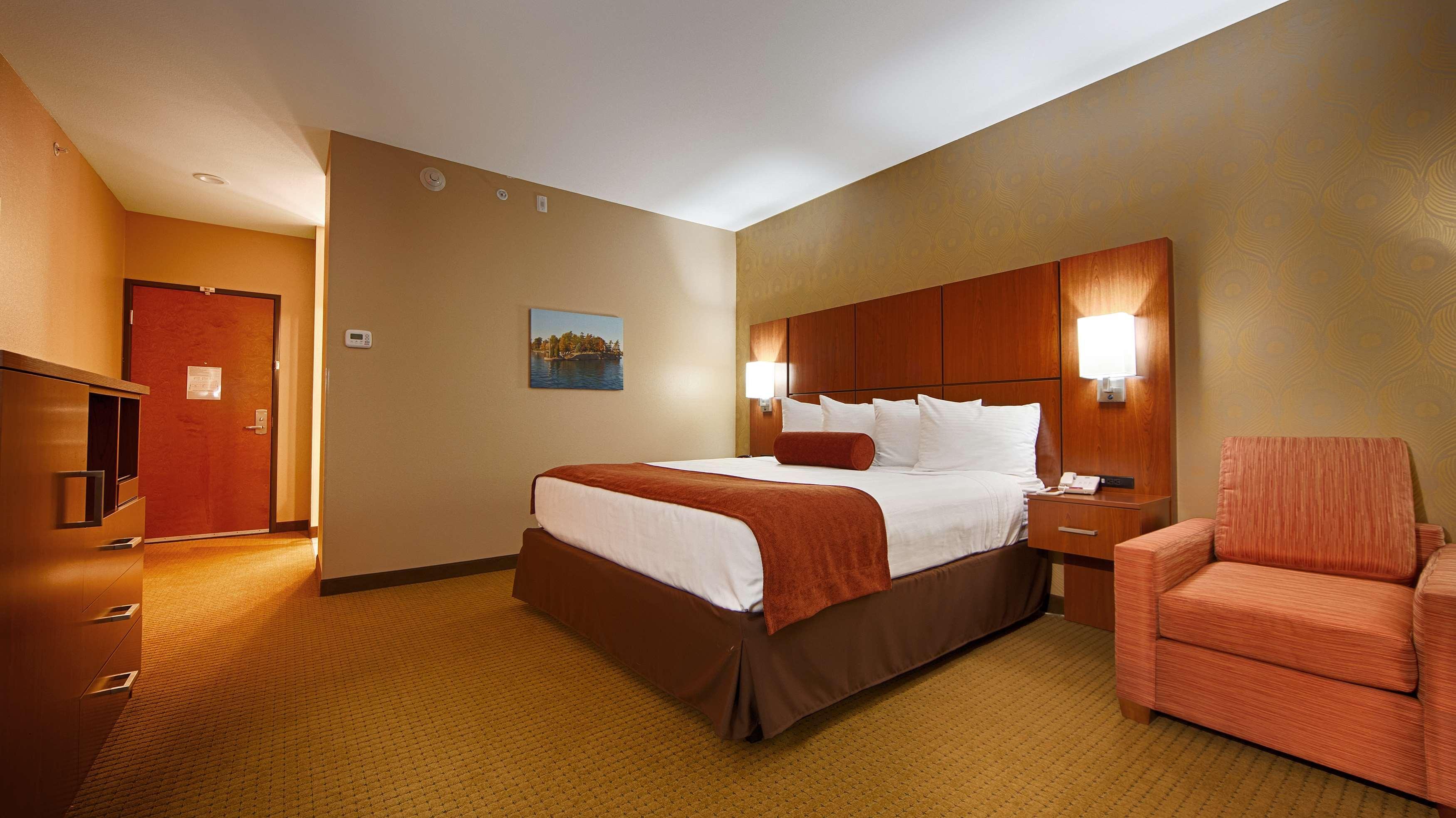 Best Western Plus Finger Lakes Inn & Suites Κόρτλαντ Εξωτερικό φωτογραφία