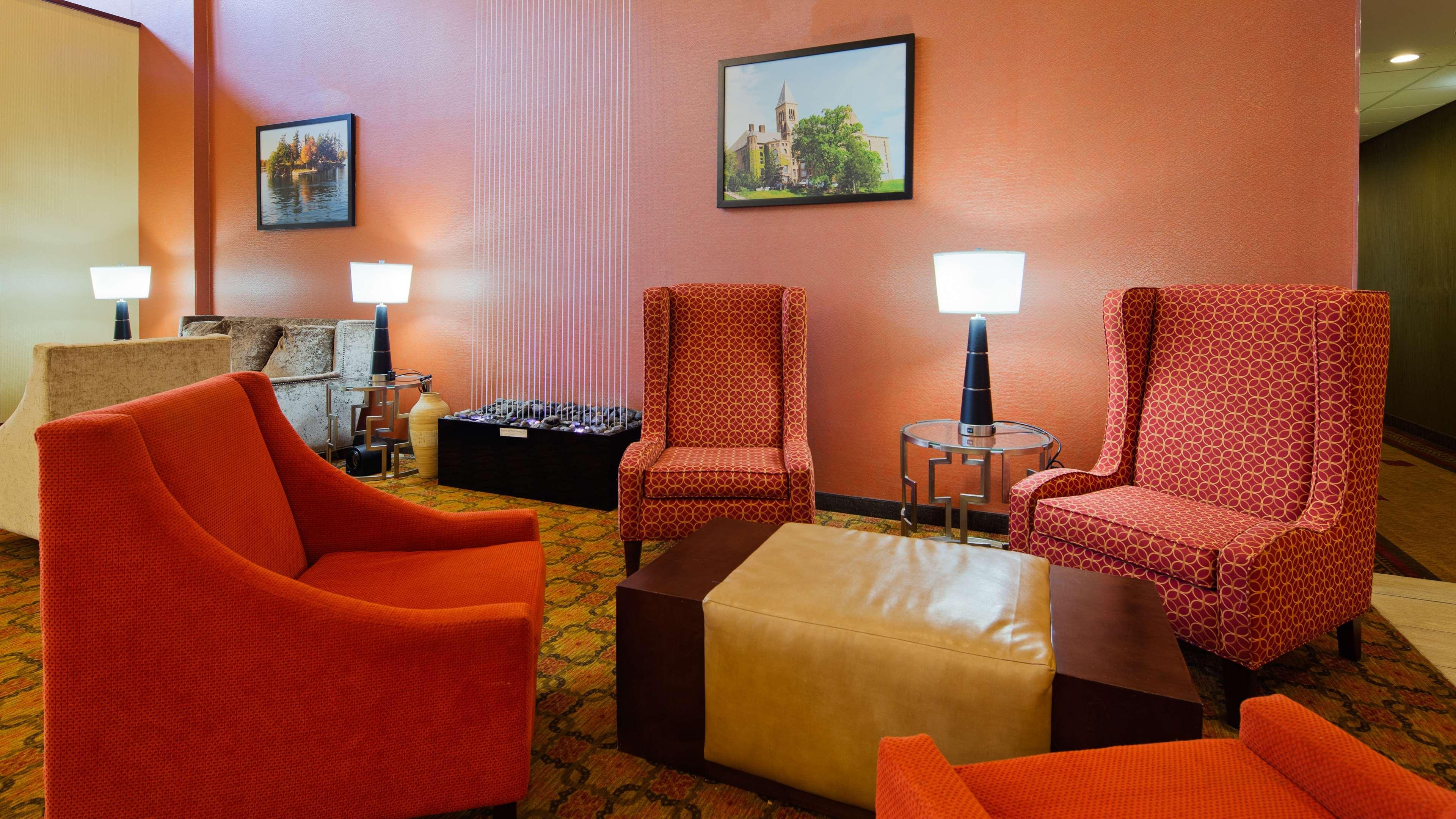 Best Western Plus Finger Lakes Inn & Suites Κόρτλαντ Εξωτερικό φωτογραφία